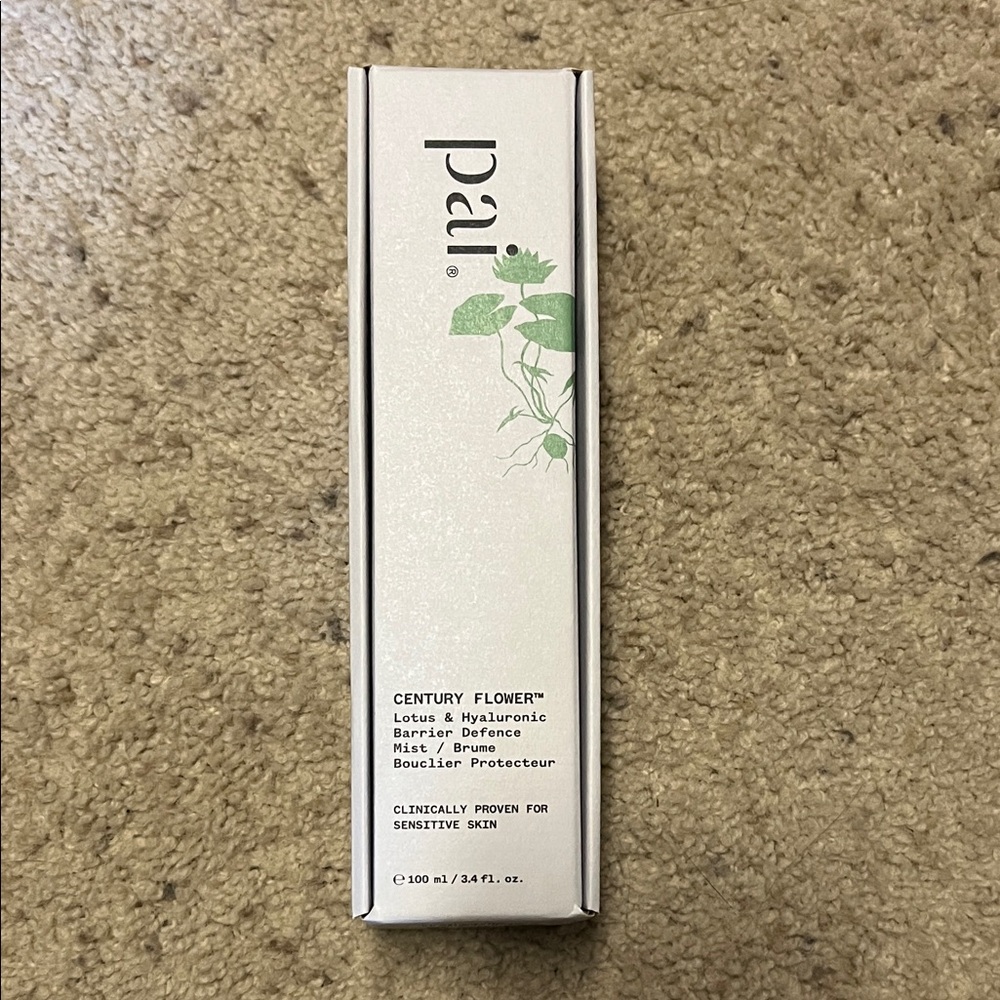 NWT Pai Century Flower Mist